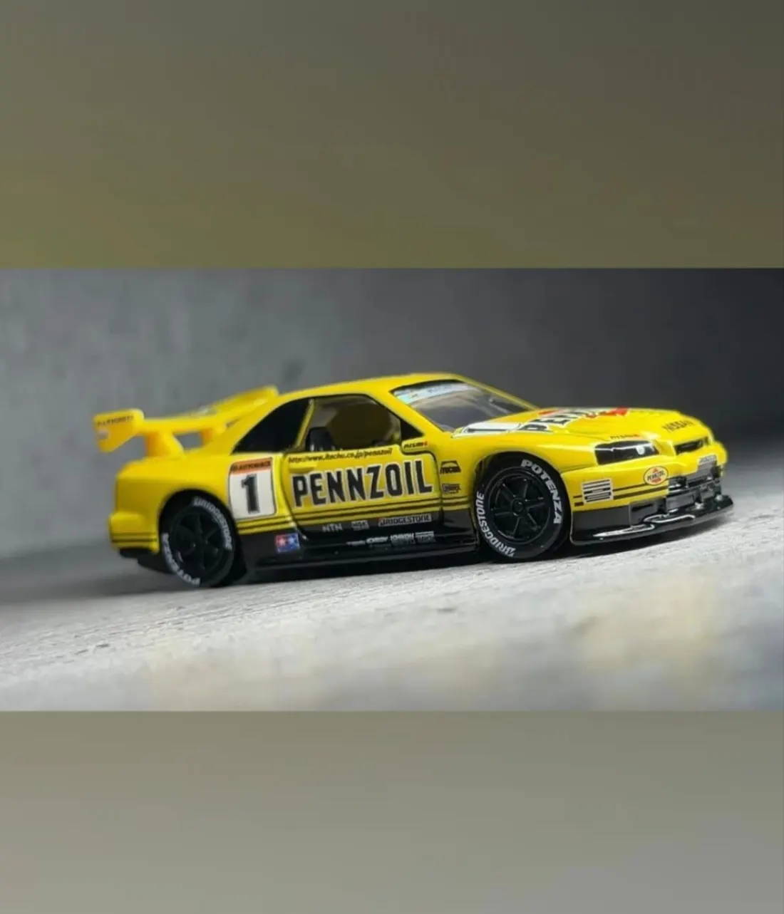 Racing Nissan Pennzoil Nismo GT-R R34