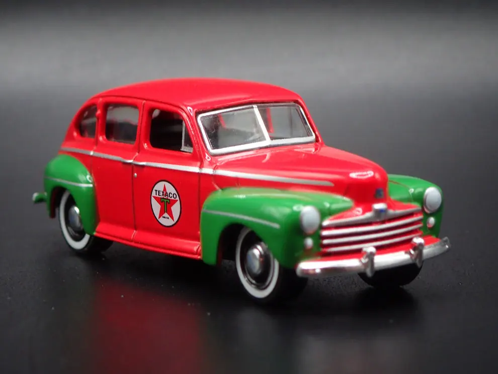 1948 48 FORD FORDOR SUPER DELUXE TEXACO
